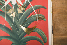 Load image into Gallery viewer, Necklace Brass - SHIELD