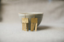 Load image into Gallery viewer, Earring Brass - LIGHT DANCERS MINI