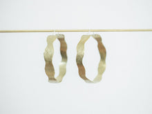 Load image into Gallery viewer, Hoop Earring Brass - FLOW