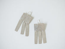 Load image into Gallery viewer, Earring Silver - LIGHT DANCERS MINI