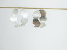 Load image into Gallery viewer, Hoop Earring Silver - WAVE