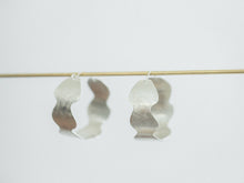 Load image into Gallery viewer, Hoop Earring Silver - WAVE
