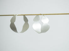 Load image into Gallery viewer, Hoop Earring Silver - VESSEL
