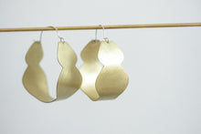 Load image into Gallery viewer, Hoop Earring Brass - VESSEL
