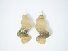 Load image into Gallery viewer, Brass Earring - BAY
